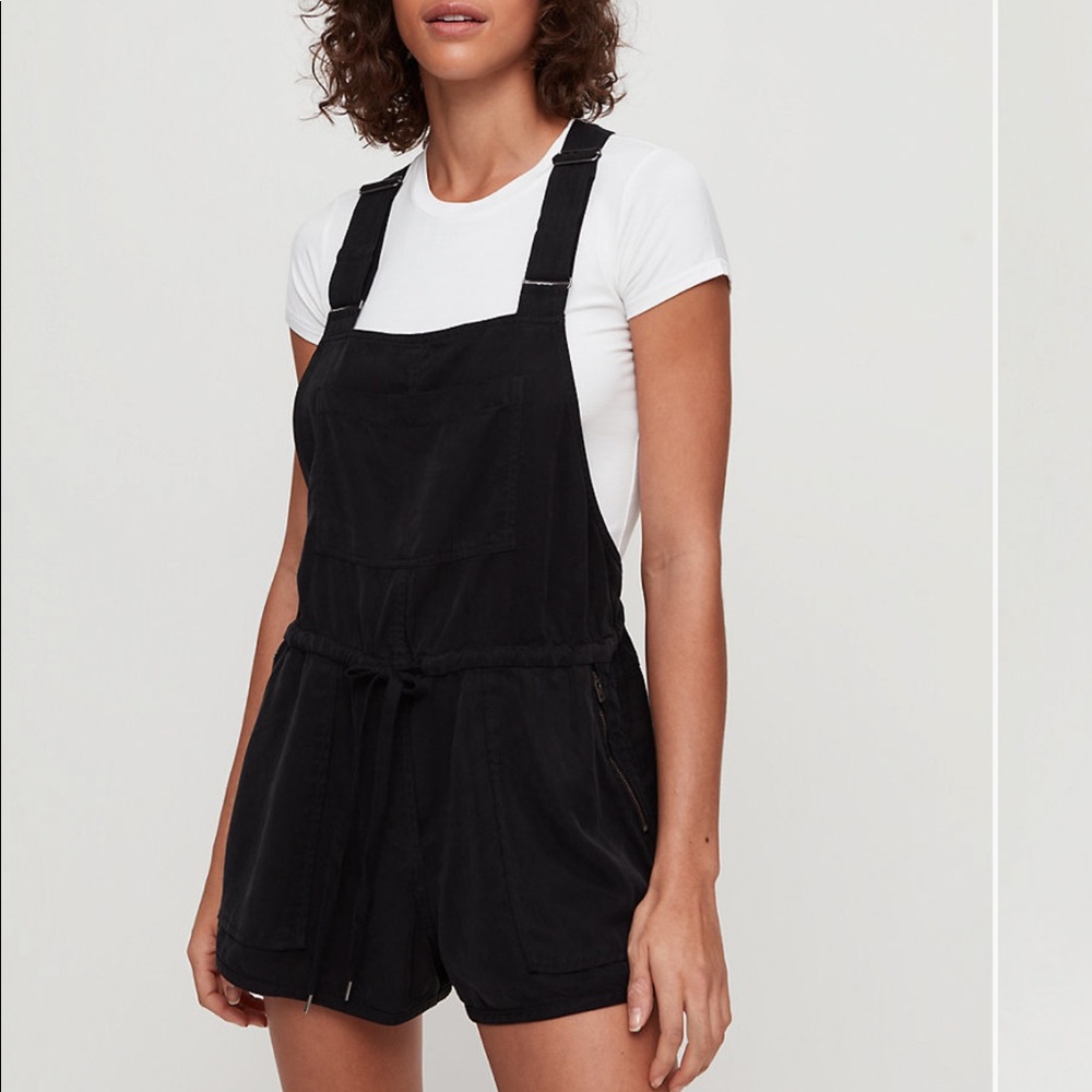 Aritzia Wilfred Romper